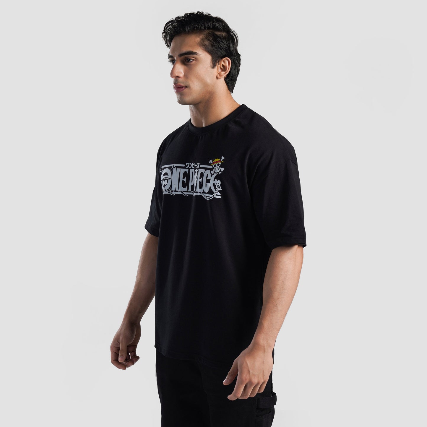 gym wear sportswear side view Gymarmour Pakistan